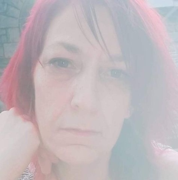 Meet your Posher, Brandi - Picture 1 of 1